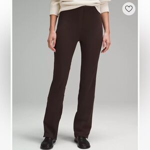 Smooth Fit Pull-On High-Rise Pant-Regular